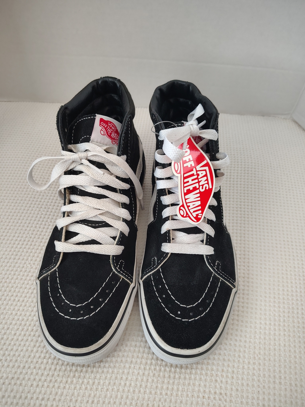 Vans Black and White High-Top Skate Sneakers Size 6.5 - Picture 2 of 7